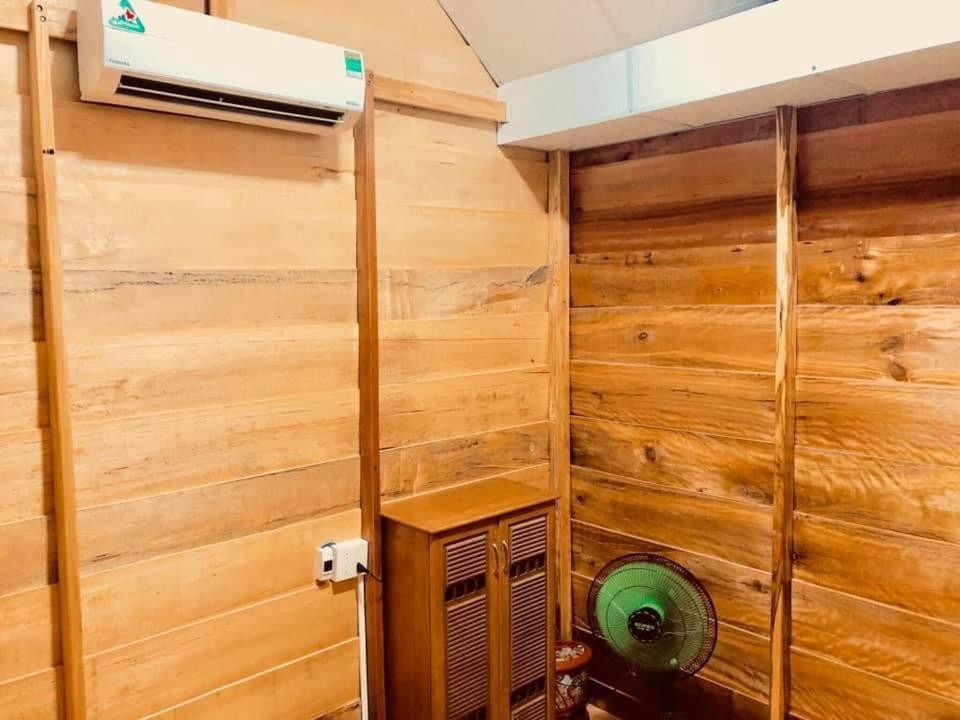 Thanh Nhi Homestay カムラン エクステリア 写真