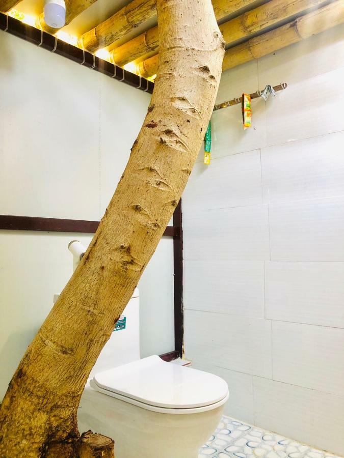 Thanh Nhi Homestay カムラン エクステリア 写真